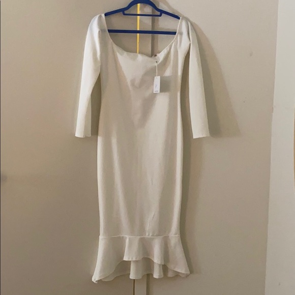 White fish tail bottom dress - Picture 1 of 3